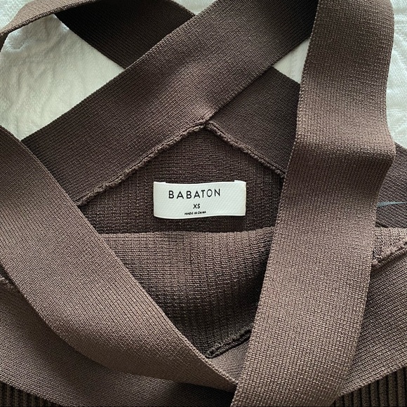 Aritzia Babaton Sculpt Knit Criss Cross Cropped Tank - Picture 2 of 4